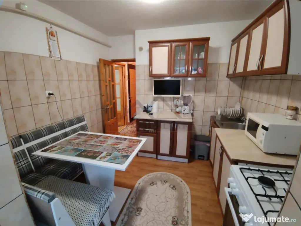 Apartament 3 camere CUG - Tudor Neculai