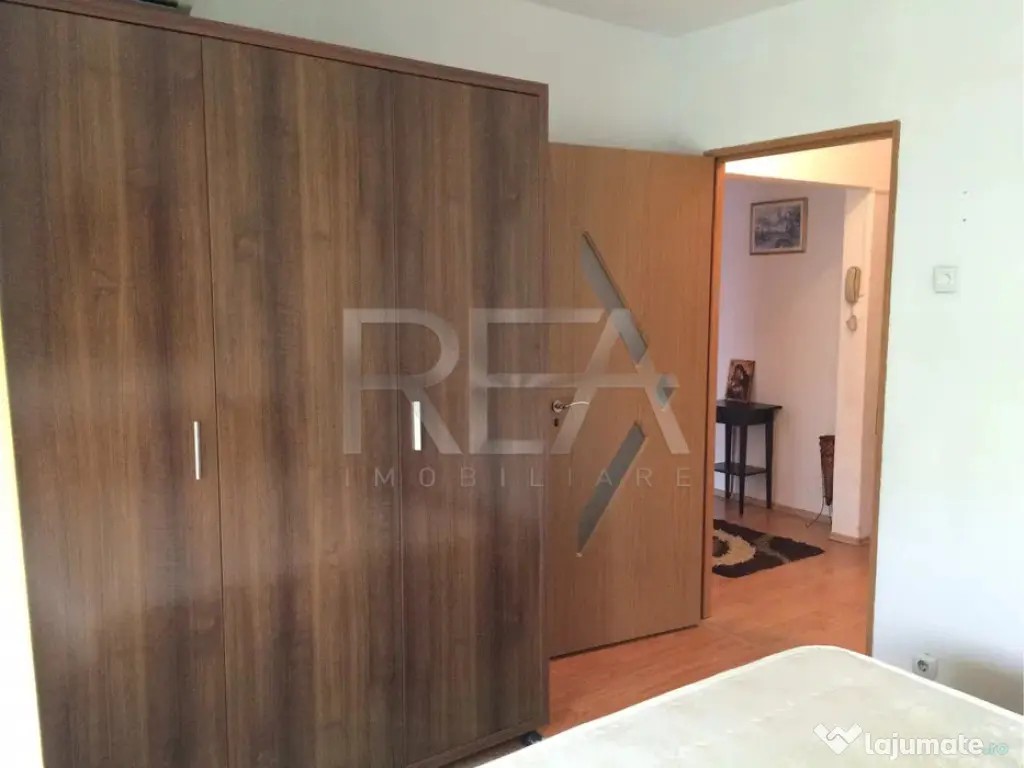 2 Camere Bloc Anvelopat -Mall Afi 