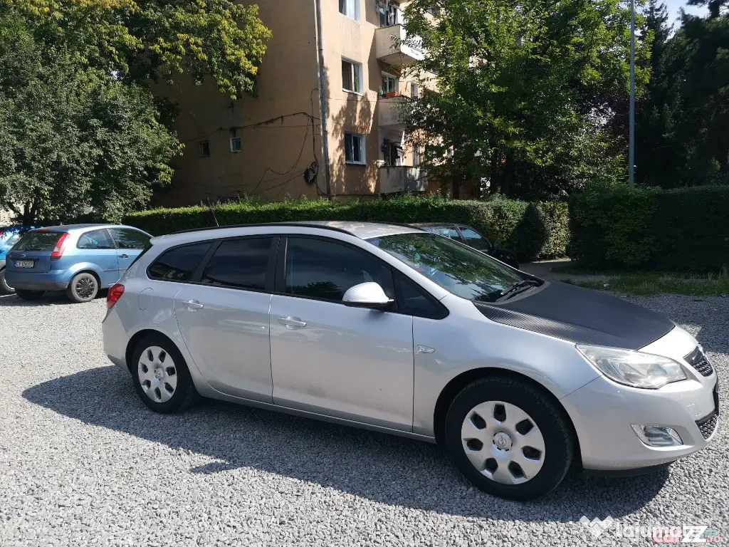 Opel Astra J 2013 1.7 110 CP 