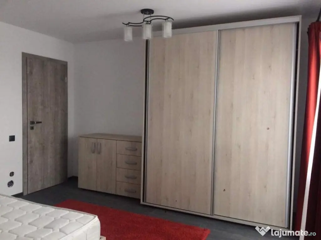 Apartament cu 3 camere Selimbar central