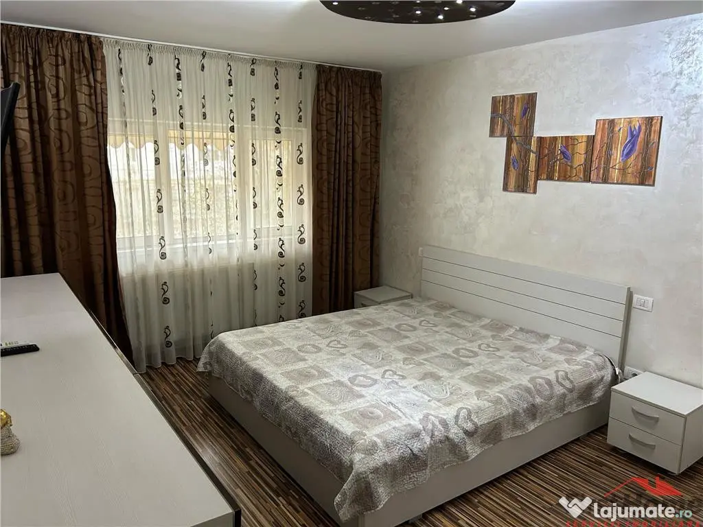 Ap 2 cam transformat in 3, etaj 2, renovat, ultracentral, Pi 