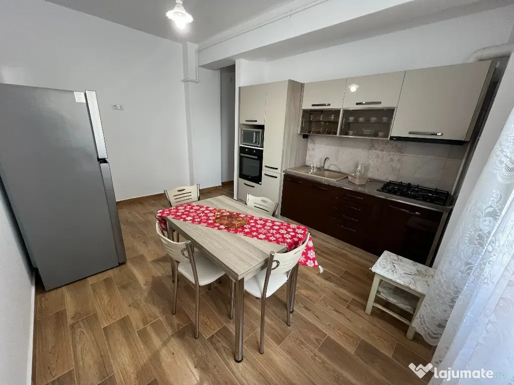 Apartament 2 camere decomandat, recent renovat – zona Mihai Viteazul 