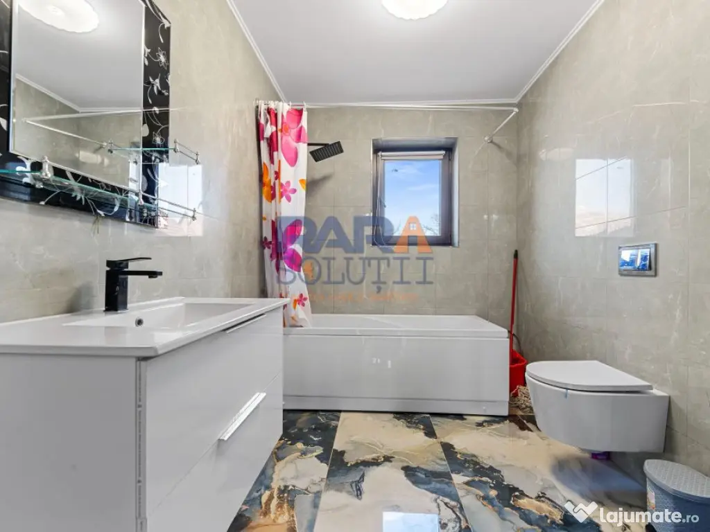 Casă nouă - 2800 mp teren 