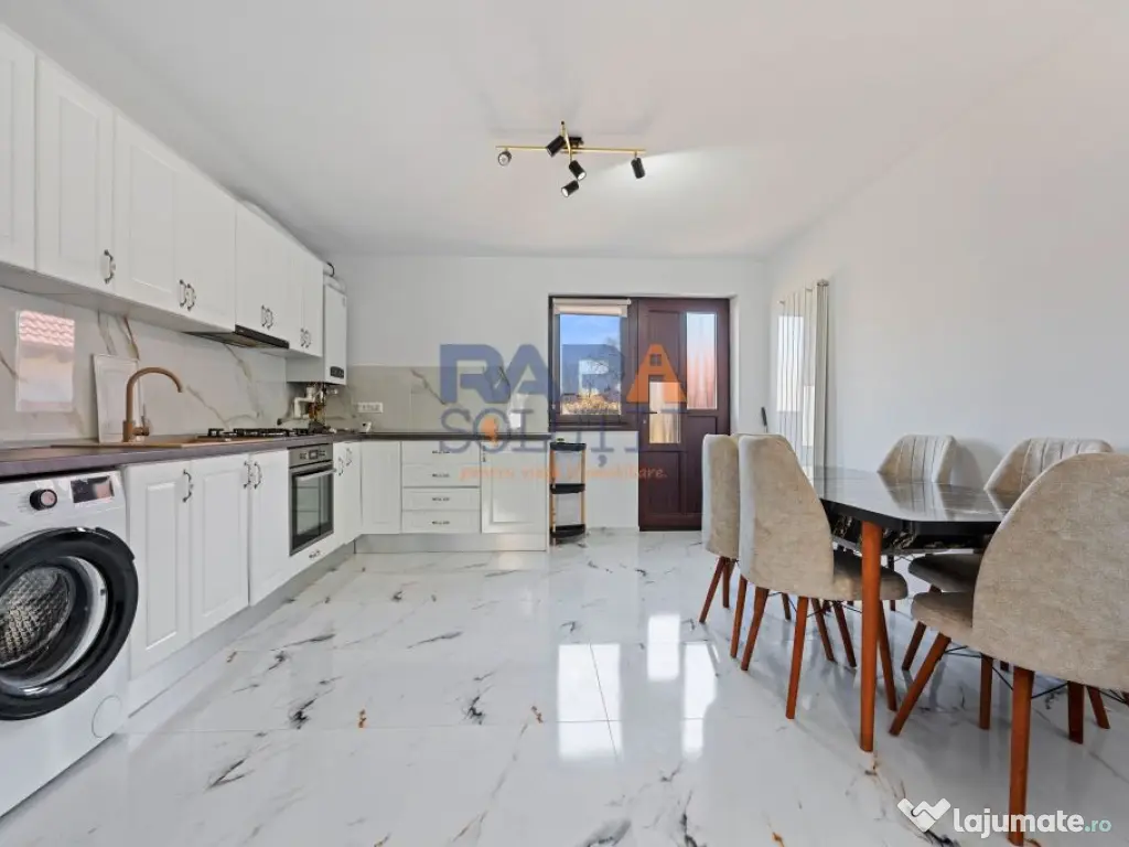 Casă nouă - 2800 mp teren 