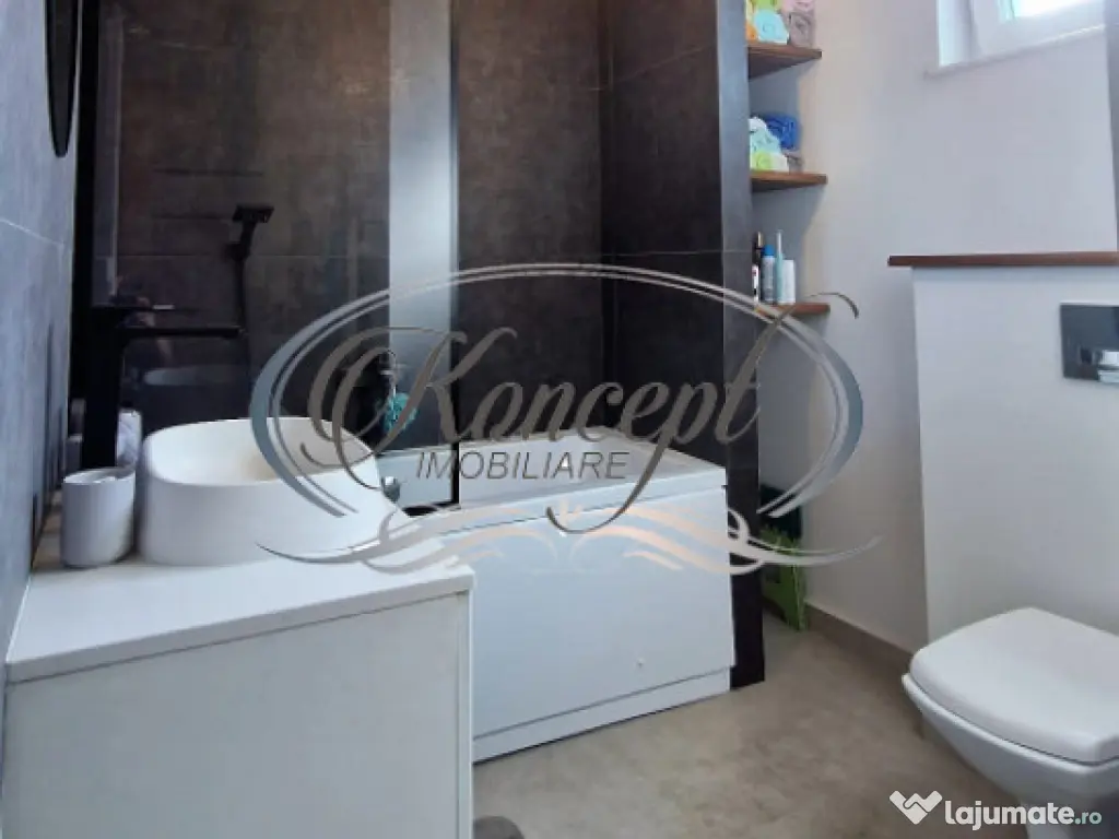 Duplex elegant cu 3 dormitoare si curte generoasa in Voronet 