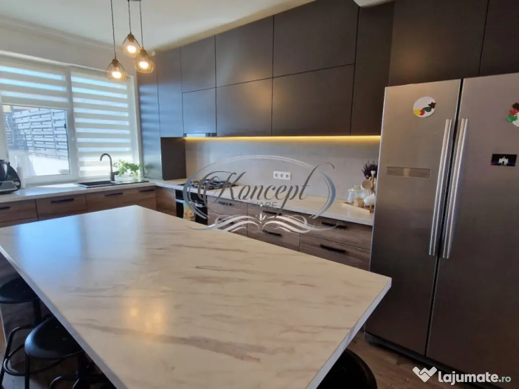 Duplex elegant cu 3 dormitoare si curte generoasa in Voronet 