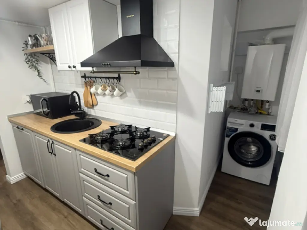 Închiriez garsonieră în regim hotelier 