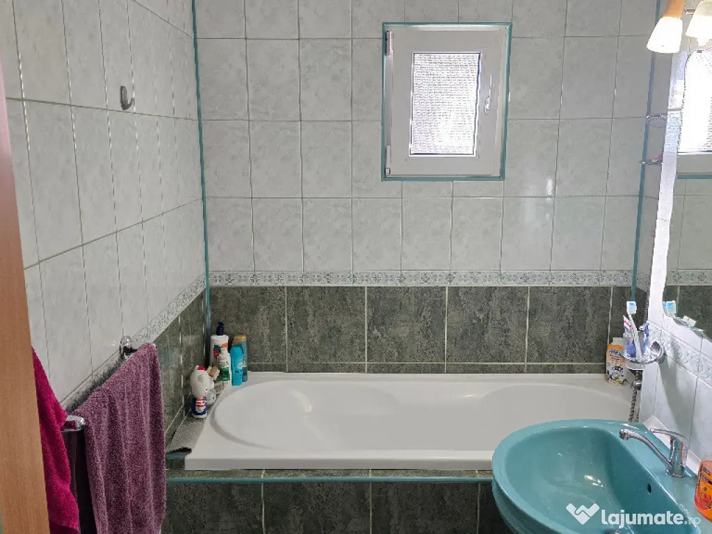 Vand apartament cu 3 camere decomandat in Deva, Netun, et 3, mobilat 