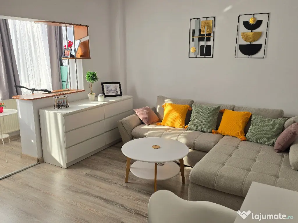 Vand apartament cu 3 camere decomandat in Deva, Netun, et 3, mobilat 