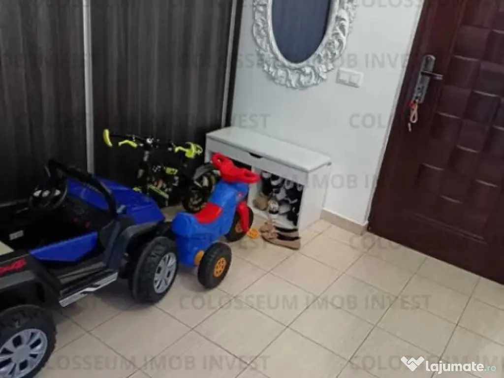 Apartament 3 camere, decomandat - zona Sanpetru