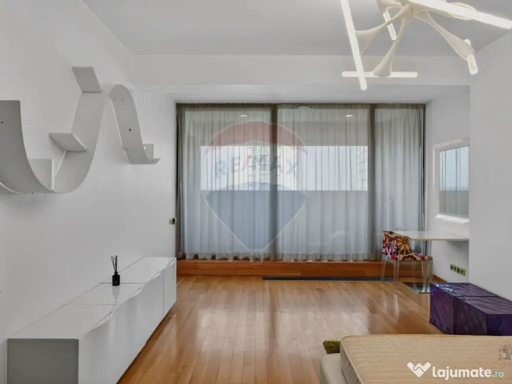 VANZARE Penthouse 3 camere în zona Tineretului 