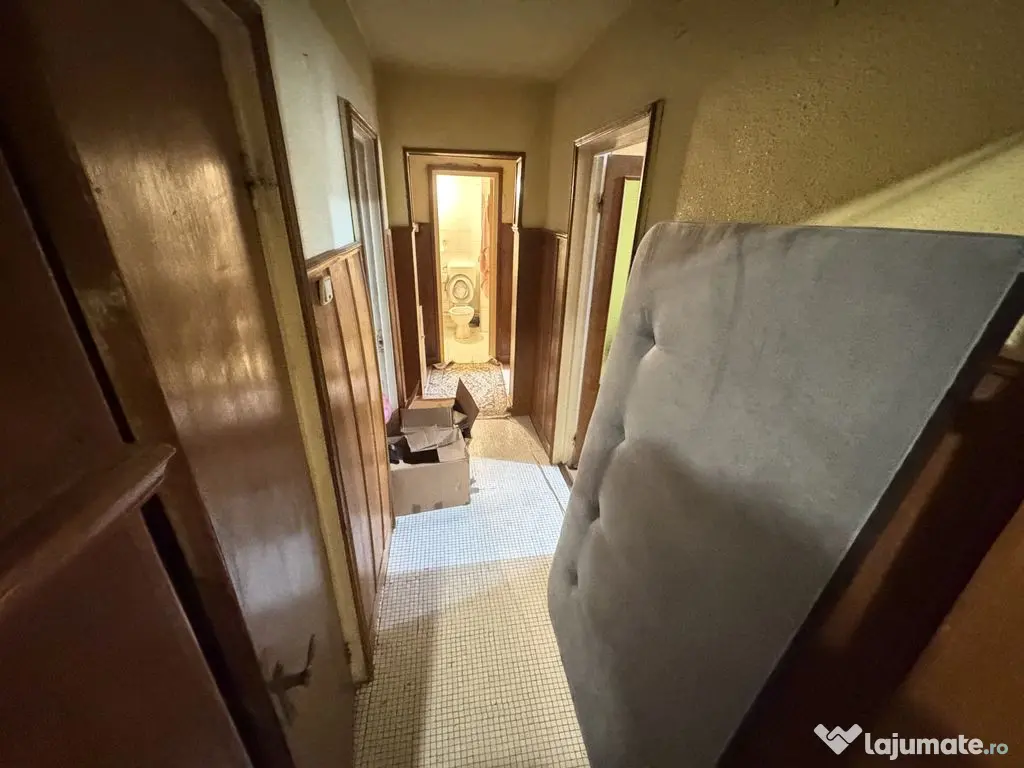 Apartament 3 camere zona Abator 