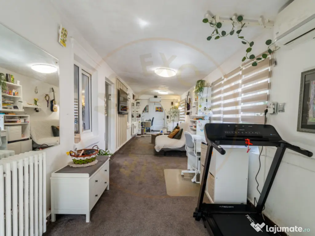 Casa cu gradina aproape de metrou 1 Mai - 232 mp curte liber 