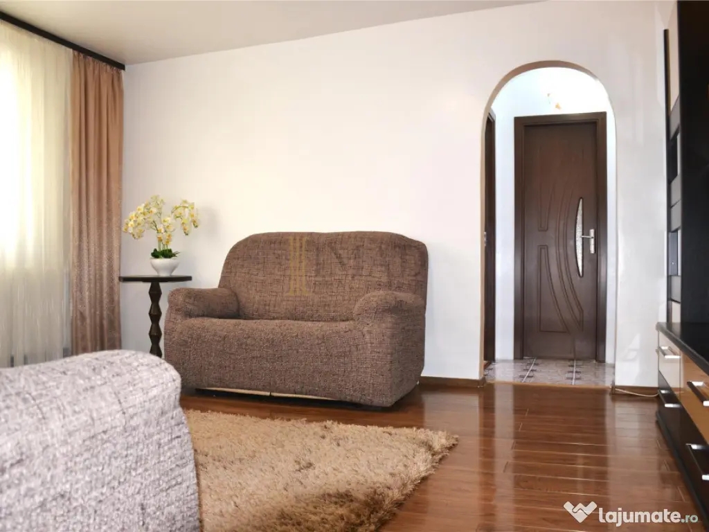 Liceul Pedagogic, prima ! Apartament cu 2 camere in Targovis 