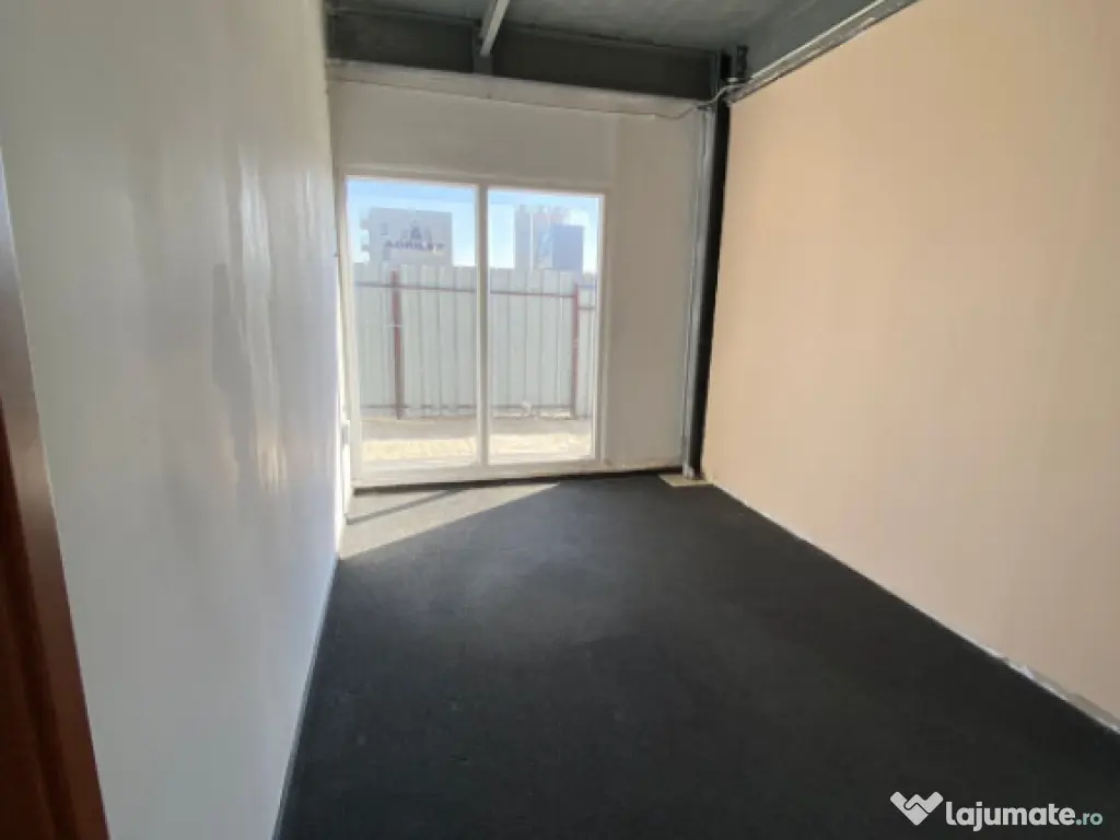 Spatiu comercial, 220mp, Malu Mare 