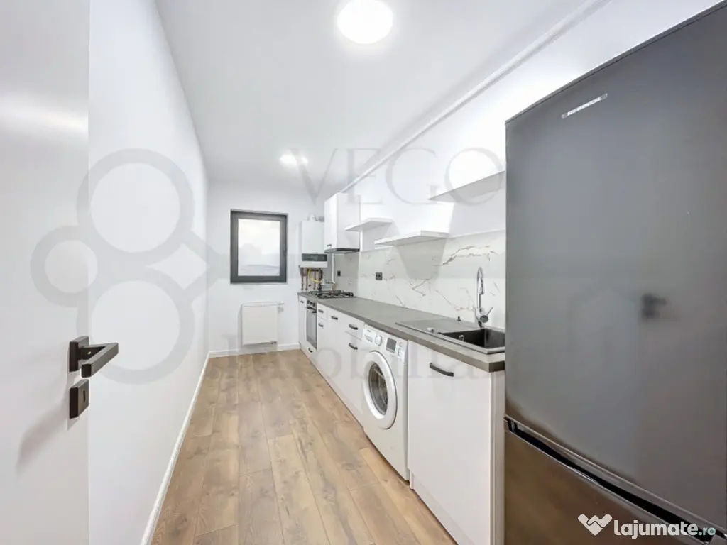 3 camere, garaj, balcon, complex Seasons - Frunzisului 