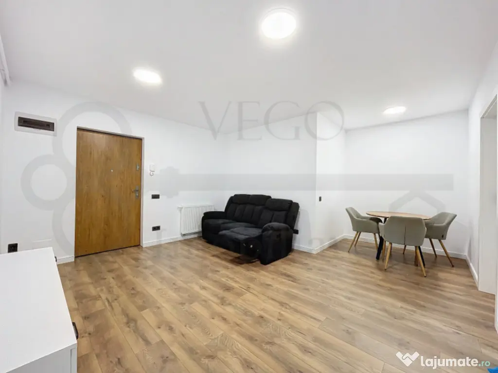 3 camere, garaj, balcon, complex Seasons - Frunzisului 