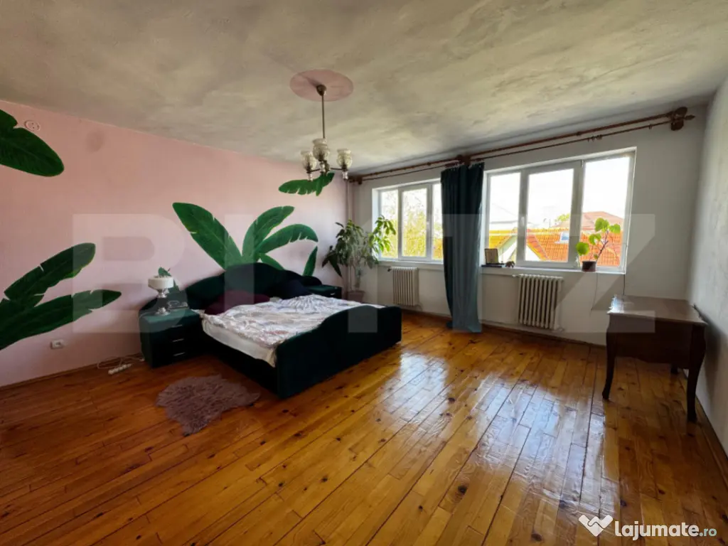 Casă de închiriat, 600 mp, zonă Centrală - Alba Iulia
