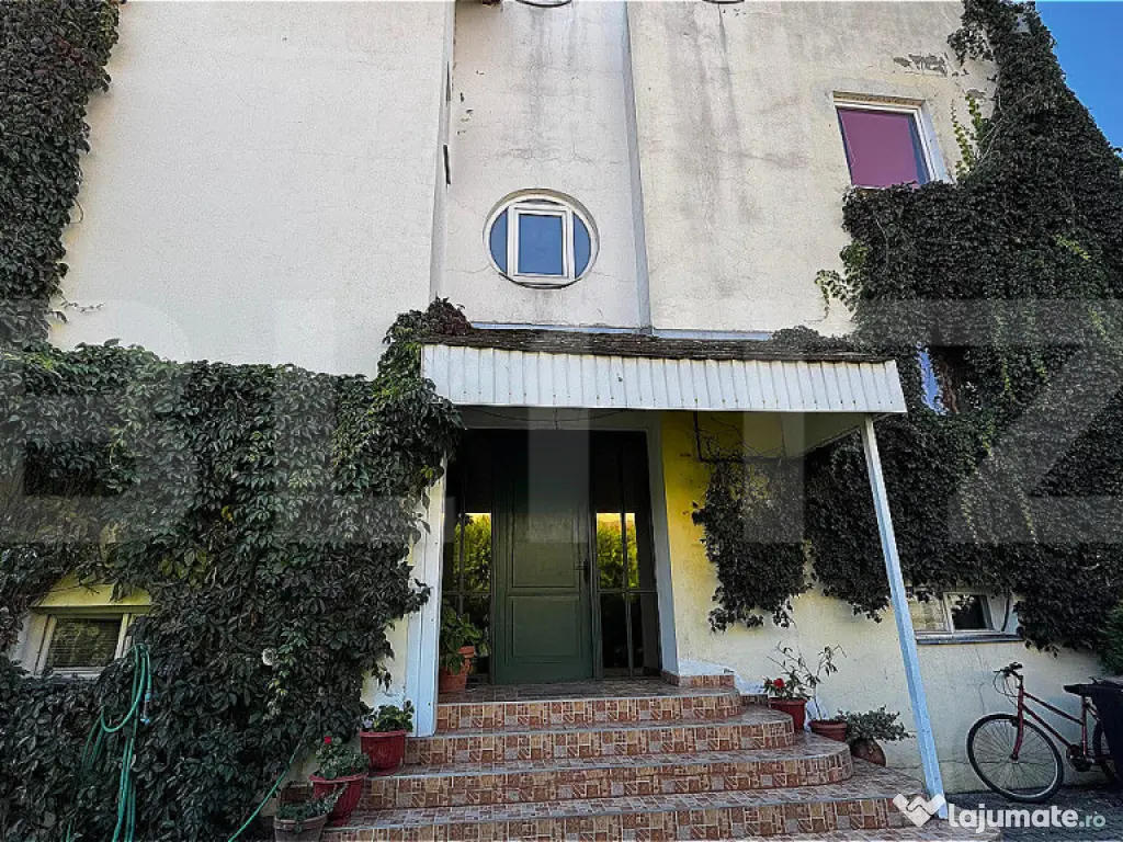 Casă de închiriat, 600 mp, zonă Centrală - Alba Iulia