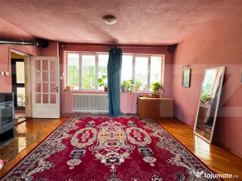Casă de închiriat, 600 mp, zonă Centrală - Alba Iulia