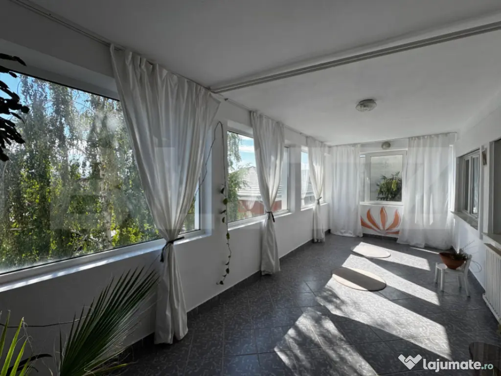 Casă spațioasă de închiriat în zonă ultracentrală, zo 