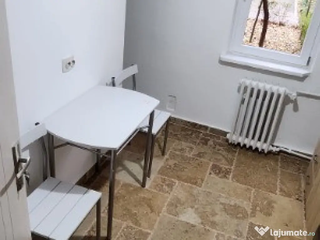 Apartament 3 camere 1 Mai 