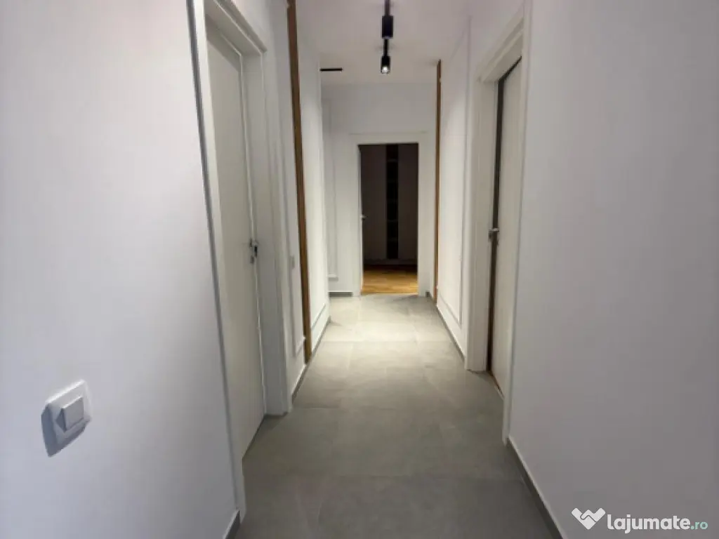 Apartament 3 camere 2 bai | Bdul B-dul 13 Septembrie - Sos. 