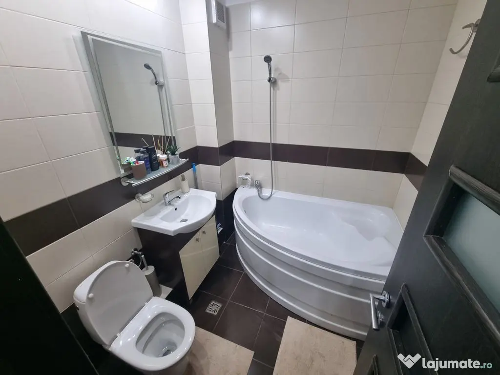 Garsoniera zona Tomis 3(City Park) 