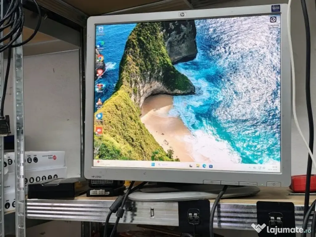 HP SFFamd PC a10-8720 Radeon R7, Ram 8GB, SSD 120GB HDD 500GB 