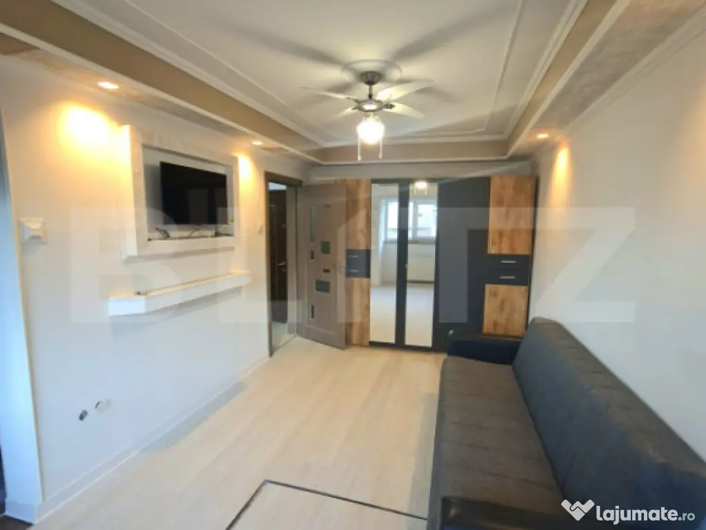 Garsonieră complet renovată de vânzare 