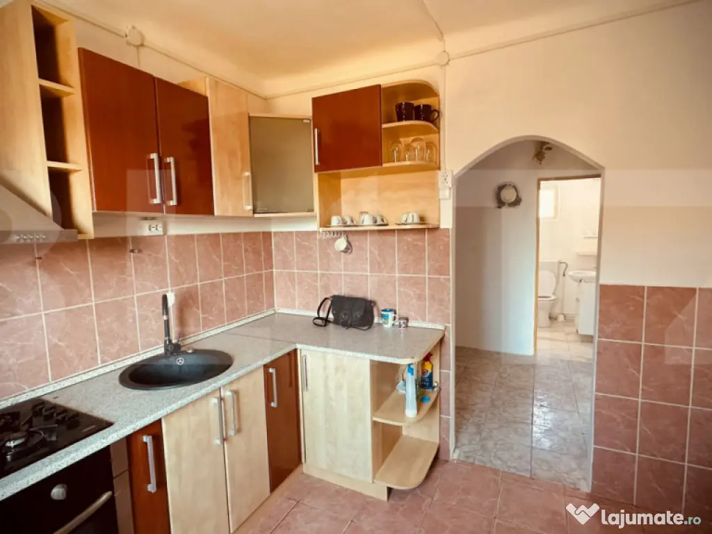 Apartament spațios în Ghioroc – la câteva minute de Pla 