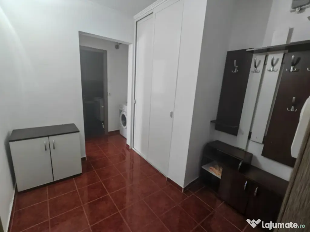 Apartament 2 camere, situat in zona Dacia 