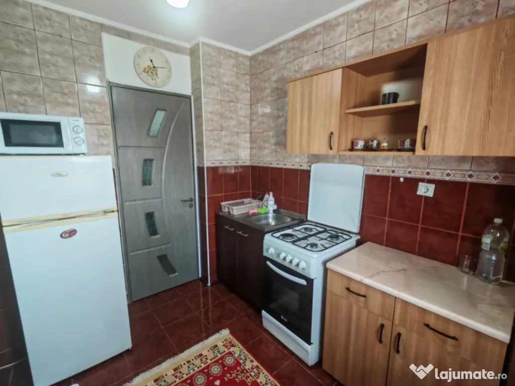 Apartament 2 camere, situat in zona Dacia 