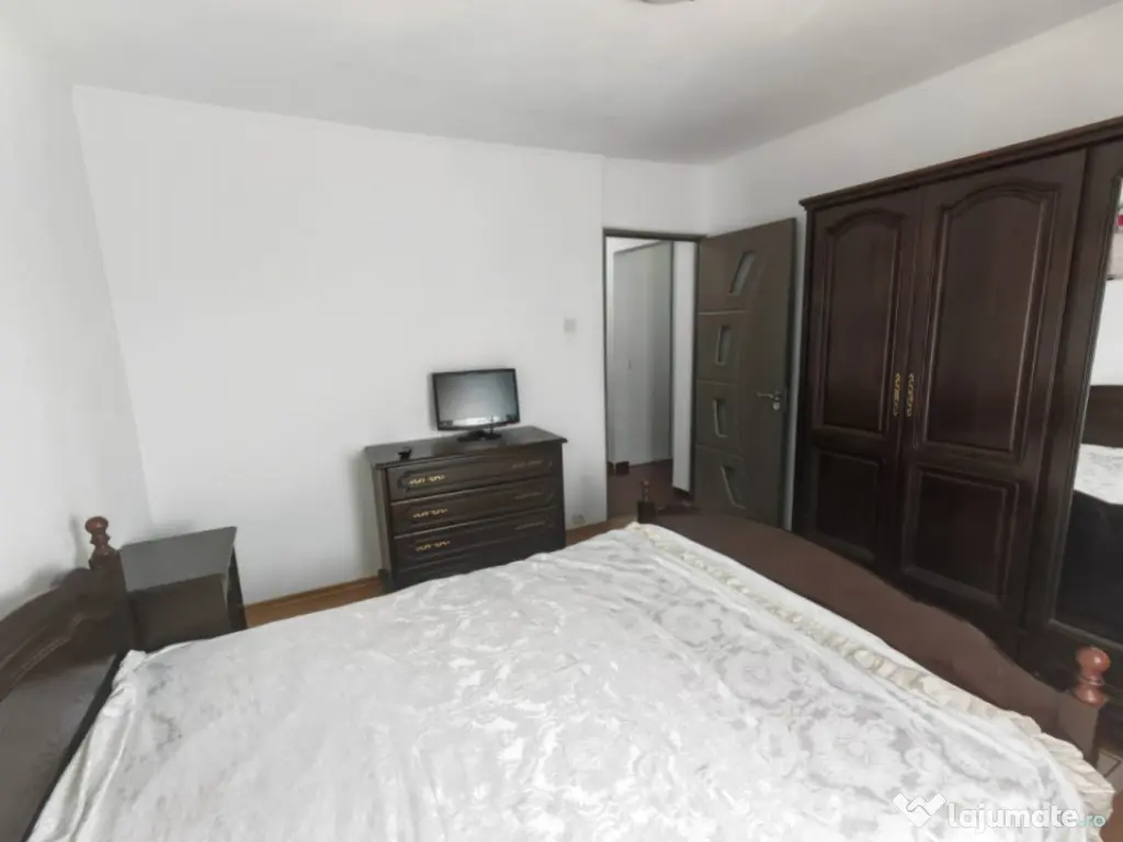 Apartament 2 camere, situat in zona Dacia 