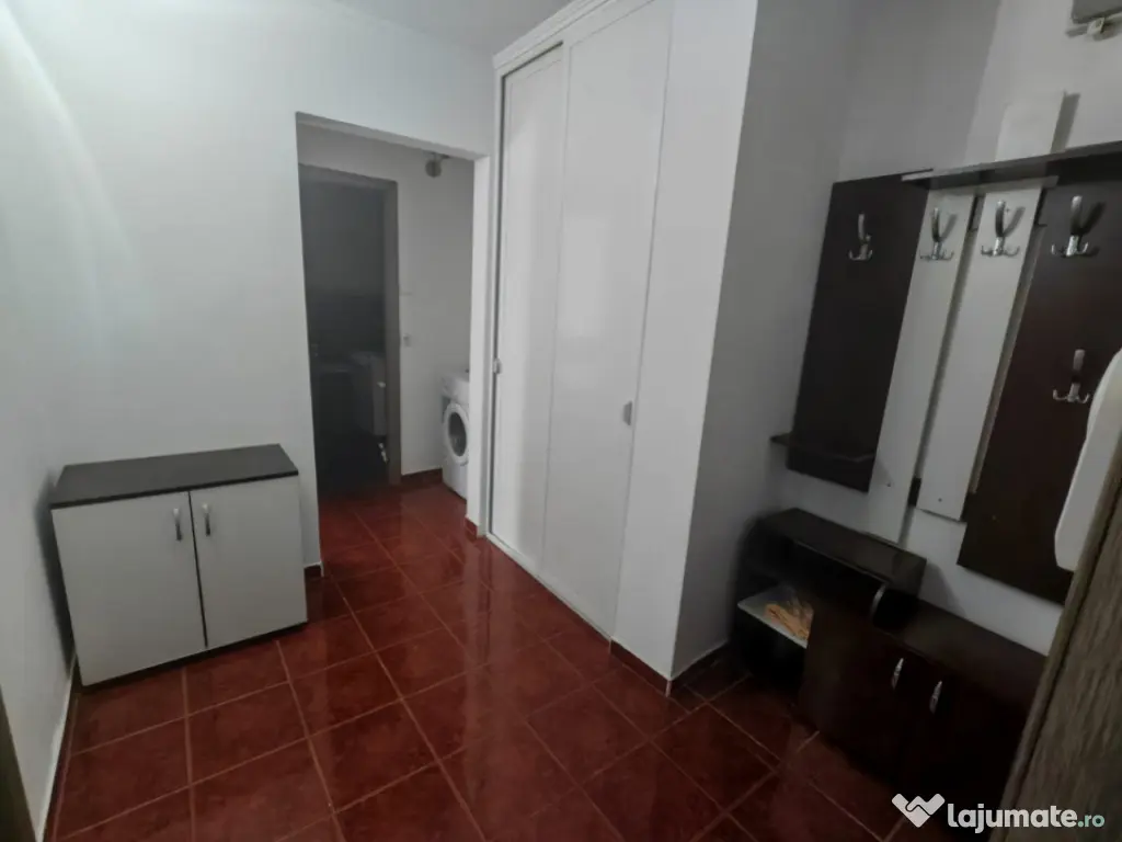Apartament 2 camere, situat in zona Dacia 
