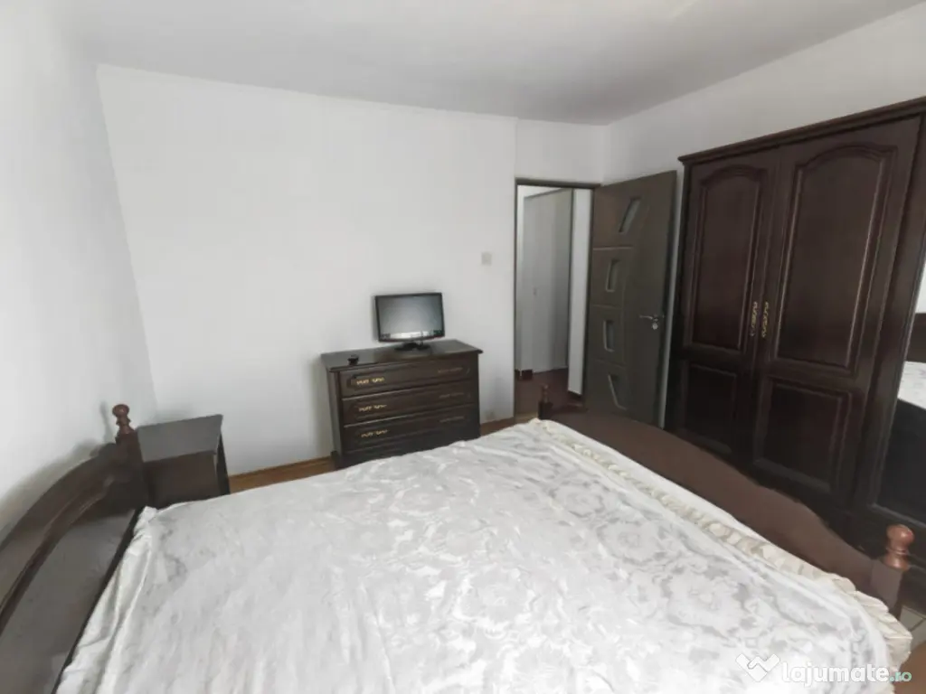 Apartament 2 camere, situat in zona Dacia 