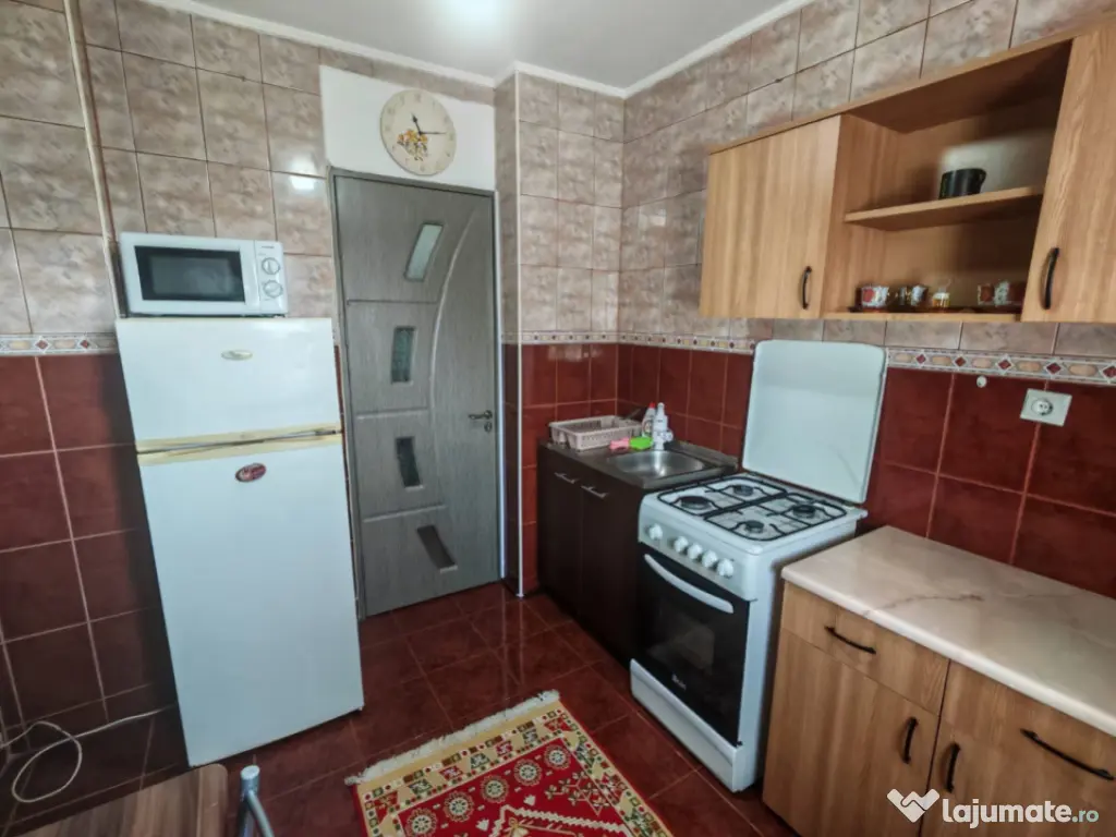 Apartament 2 camere, situat in zona Dacia 