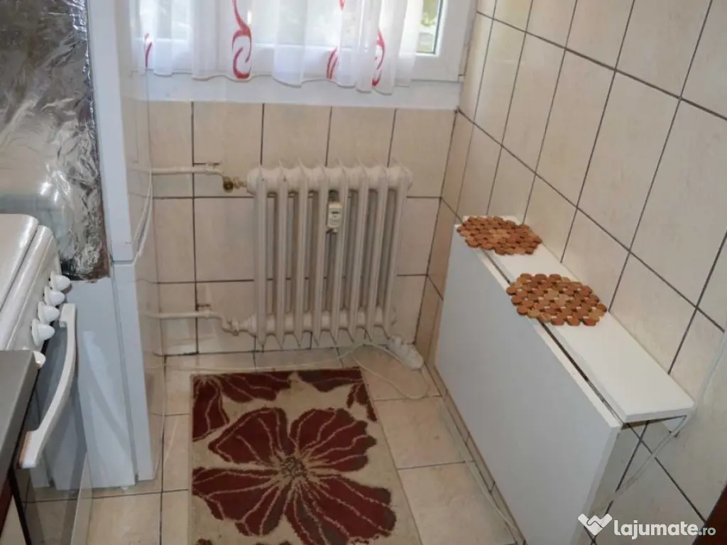 Aparatorii patriei etaj 1 spiru haret 