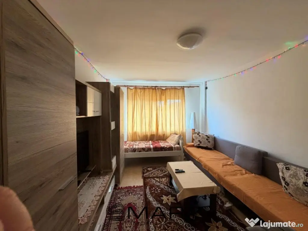 Apartament 2 camere decomandate zona Strand 