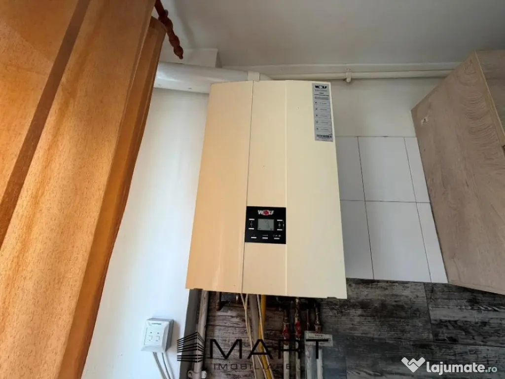 Apartament 2 camere decomandate zona Strand 