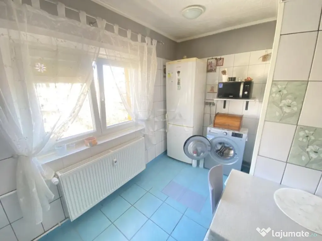 3 Camere- Decomandat-Petre Ispirescu 