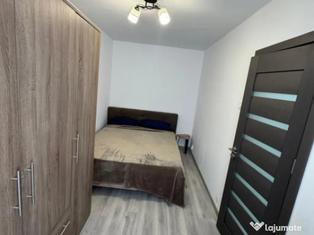 Apartament 2 camere, 39 mp, zona Craiovita Noua-Racheta reno 