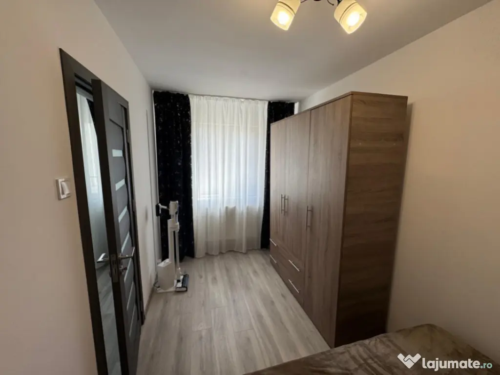 Apartament 2 camere, 39 mp, zona Craiovita Noua-Racheta reno 