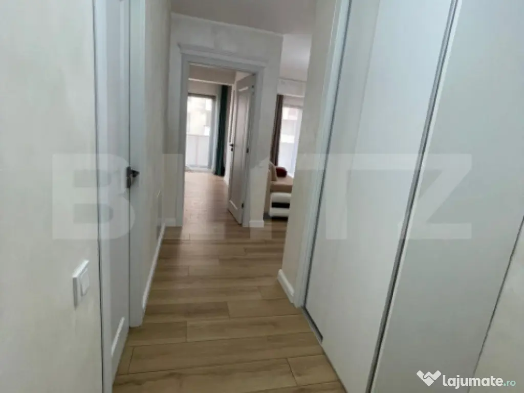 Inchiriez apartament 2 camere, zona vivo cu parcare subteran 