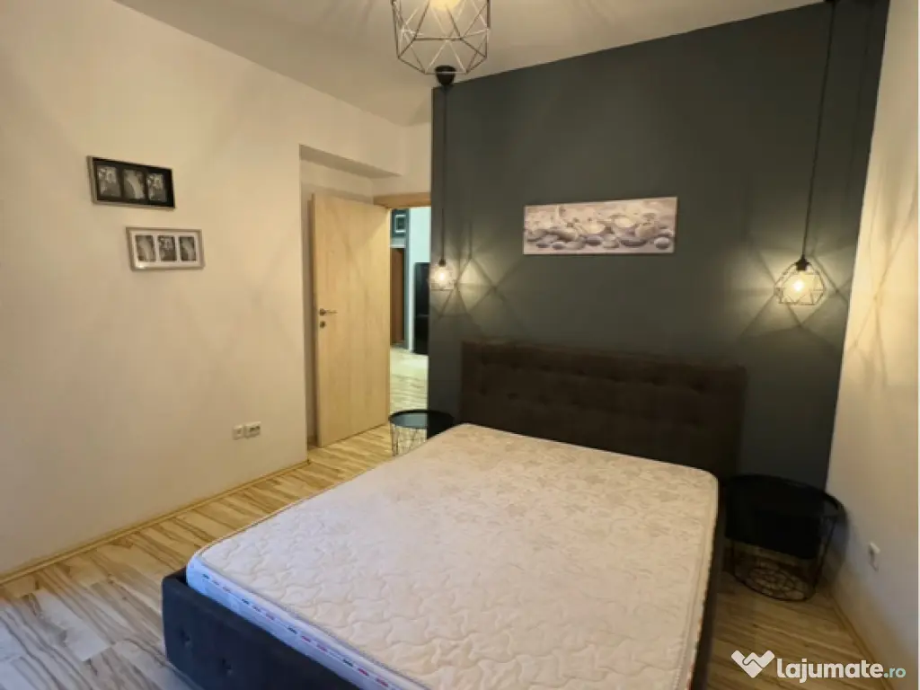 Inchiriez apartament 2 camere LUX Sinaia 