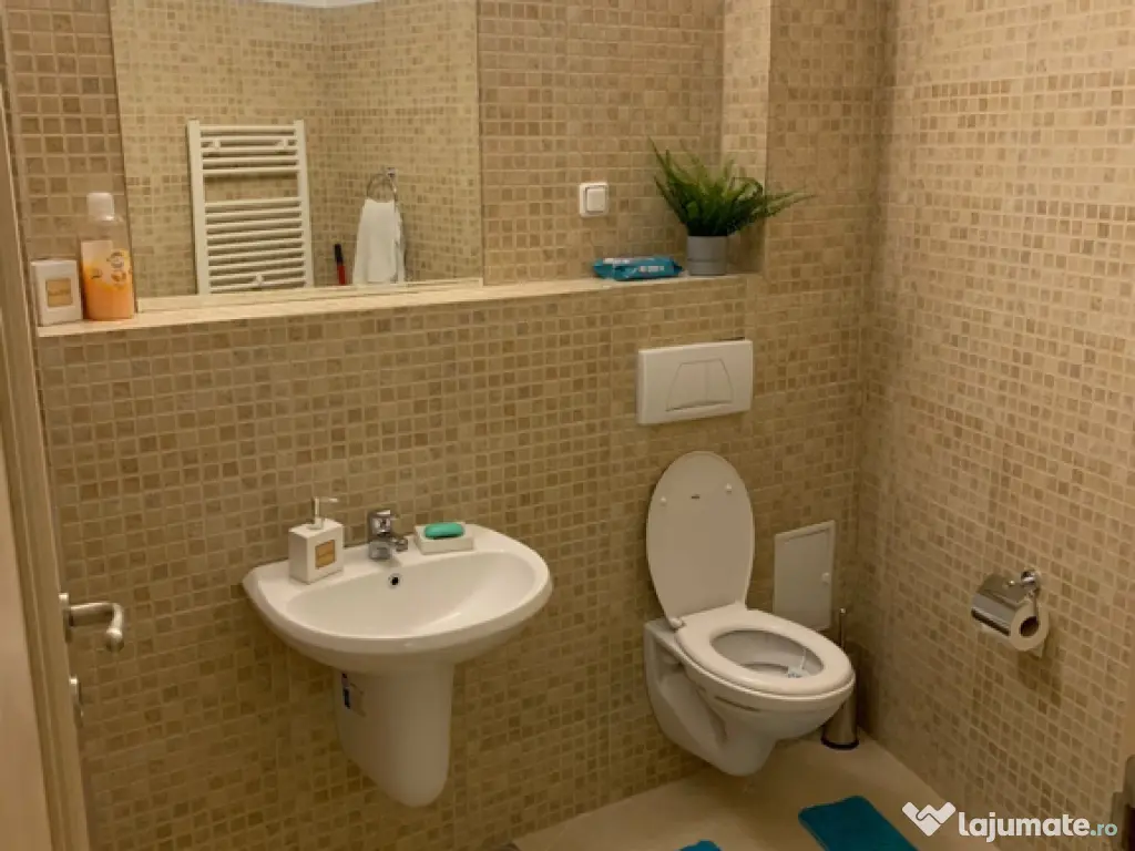 Inchiriez apartament 2 camere LUX Sinaia 