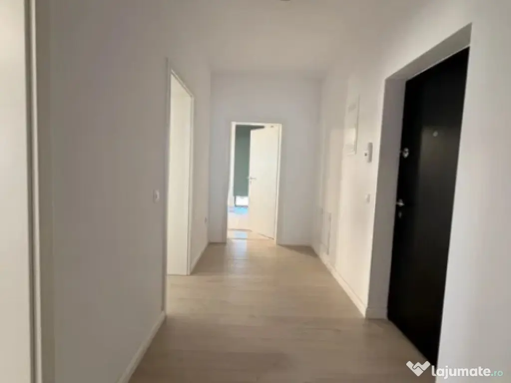 Apartament 2 camere, decomandat - zona Sanpetru 