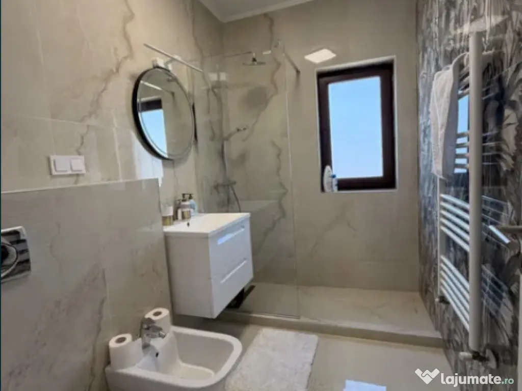 Apartament 2 camere, decomandat - zona Sanpetru 