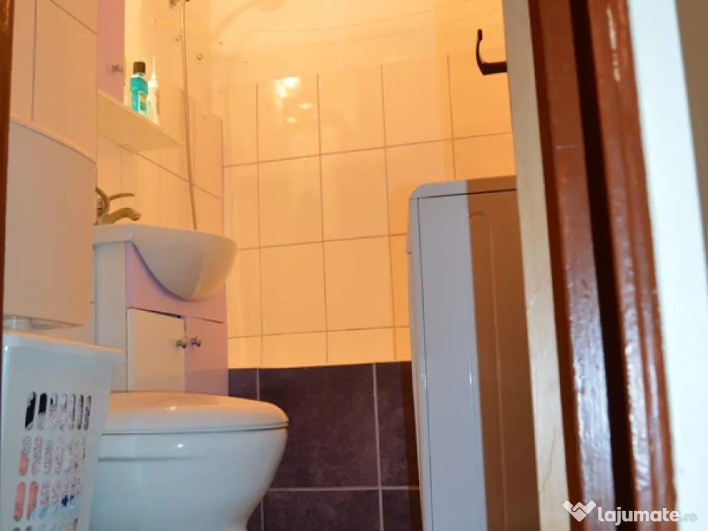 Proprietar Garsoniera Metrou Apărătorii Patriei 