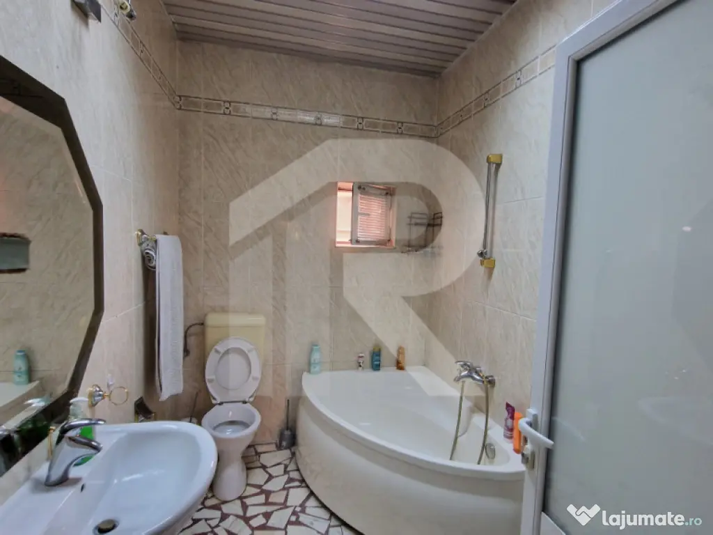 Vila , 300mp utili, ideala afterschool, cazare muncitori str 